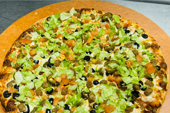 BEEF TACO PIZZA (VEGAN CHEESE)