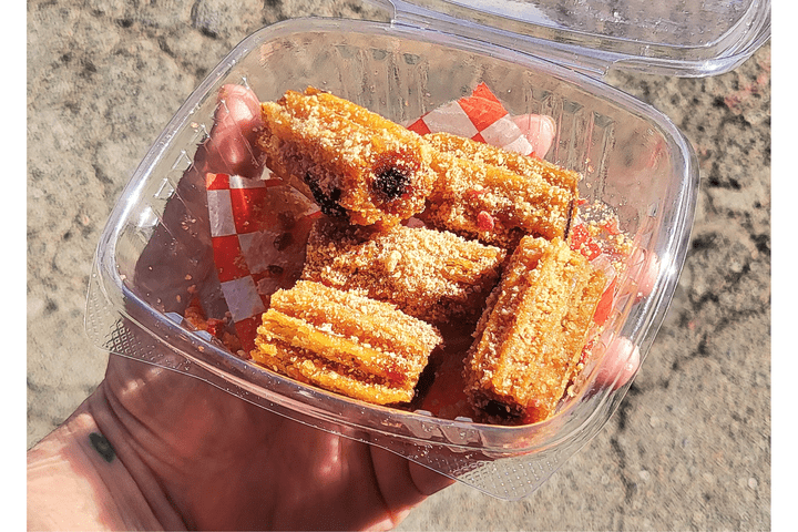 Chocolate-Strawberry Churro bites