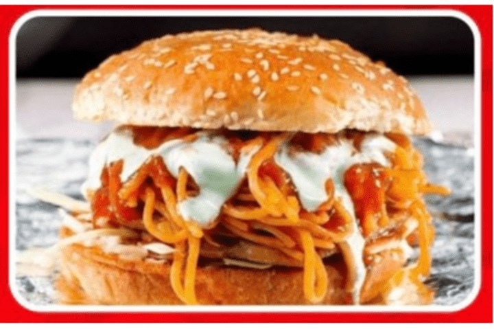 Paneer Noodles Burger