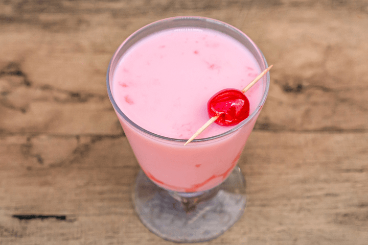 Strawberry Lassi 