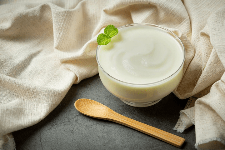 Plain Yogurt (12 Oz)