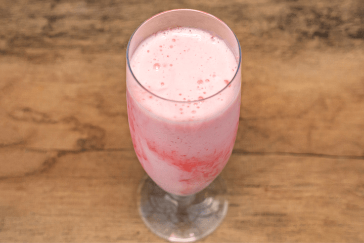 Strawberry Lassi 