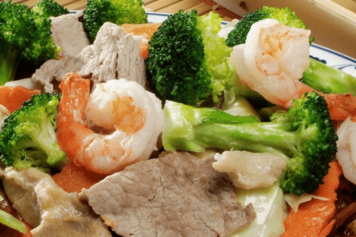 22. Combination Chow Mein
