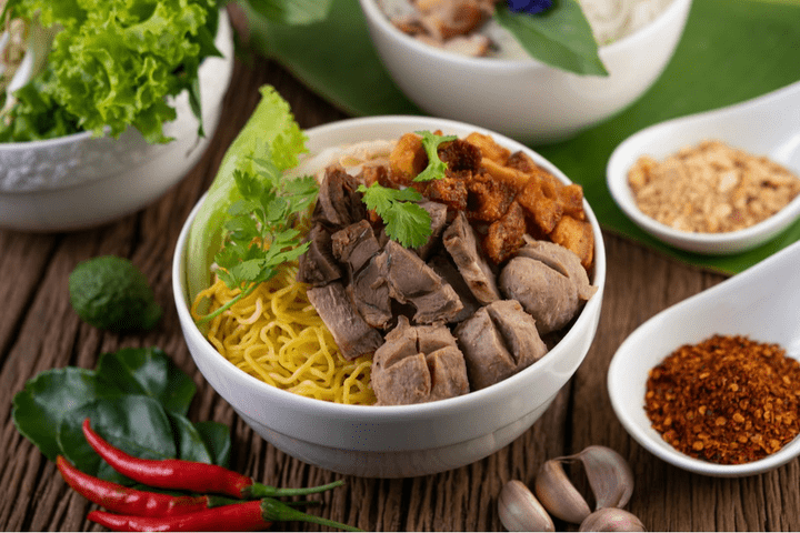 Mixed Meat Balls Noodle Soup