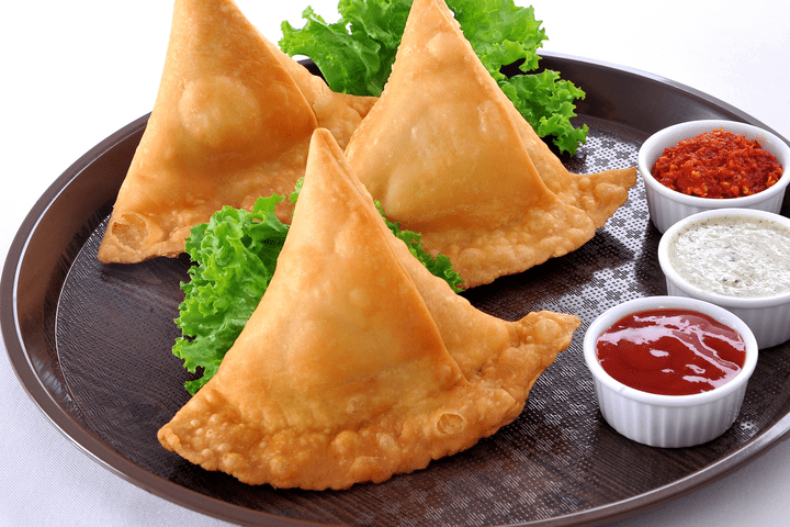 Vegetable Samosa (2 Pieces)