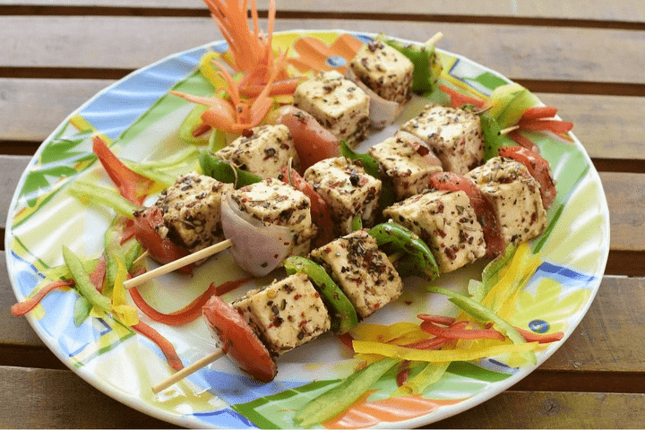 Paneer tikka with Naan