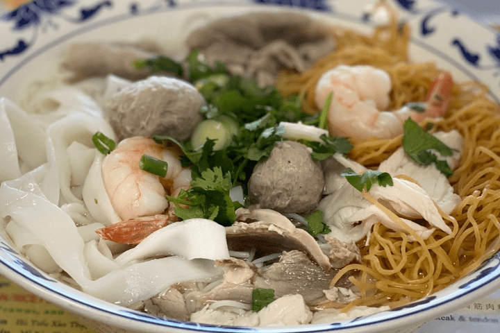 6 Combination Rice and Noodle Soup