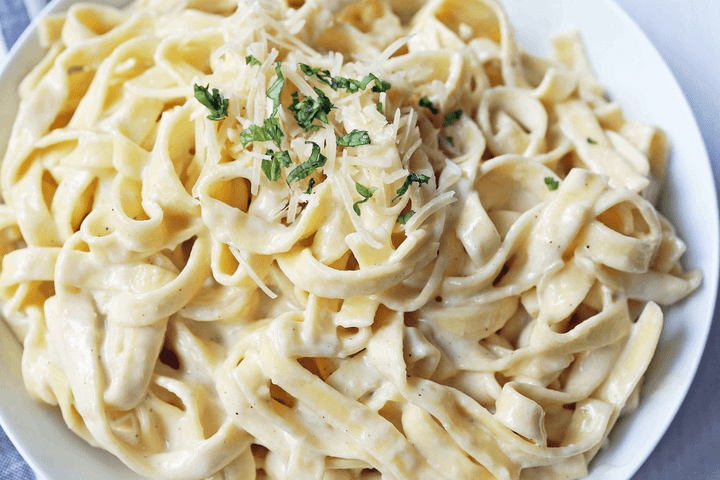 Fettuccini Alfredo Creamy with Sauce