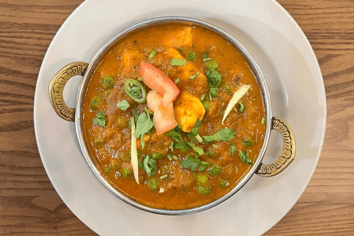 Mattar Paneer (Peas and Cheese)