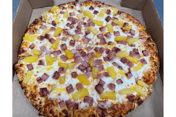 HAWAIIAN PIZZA (VEGAN CHEESE)