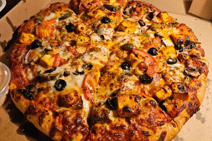 Paneer Pizza