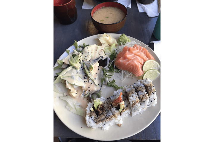 22 Shrimp Tempura Hand Roll